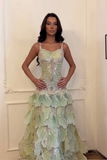 Outfit for her, look 6
